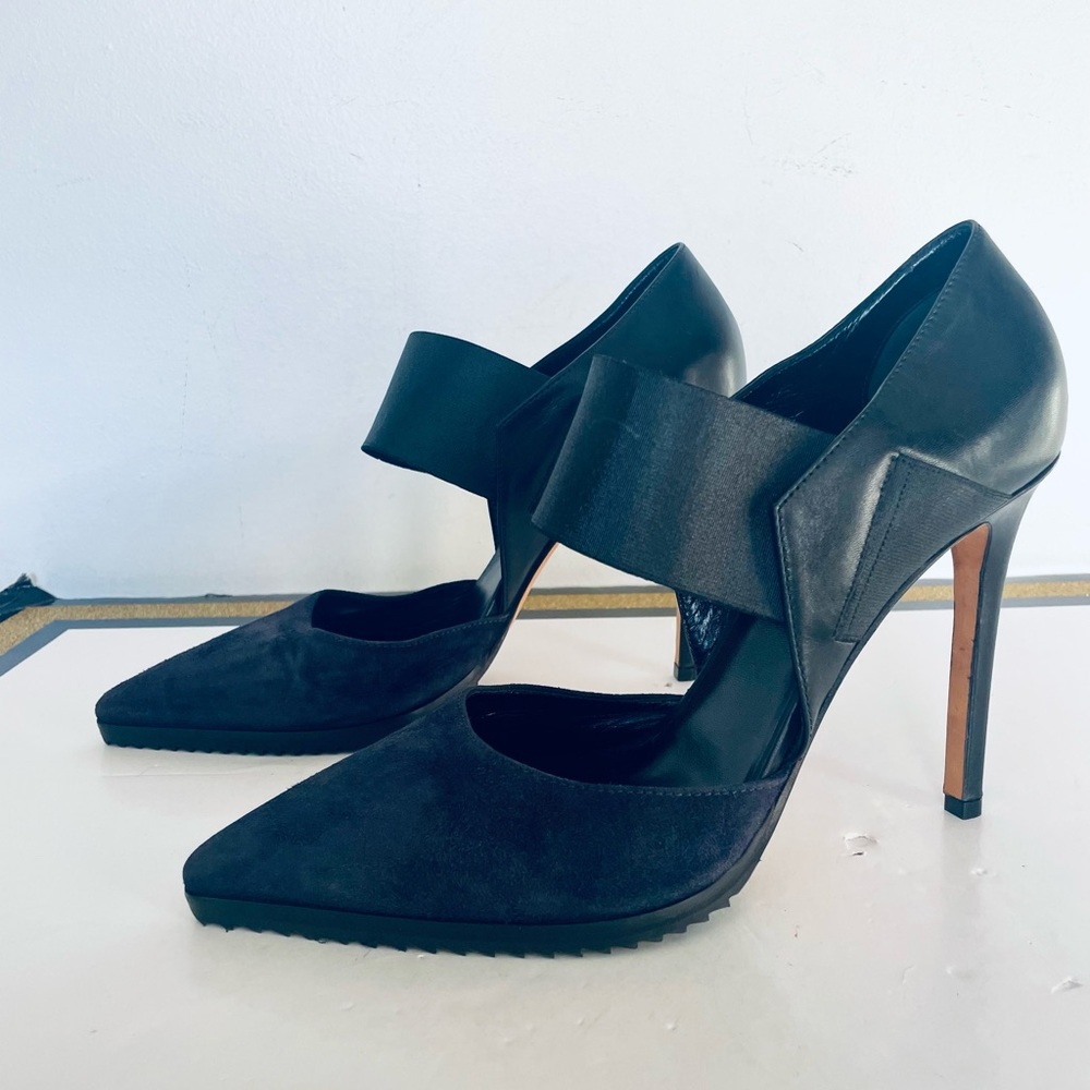 Kenneth Cole heels